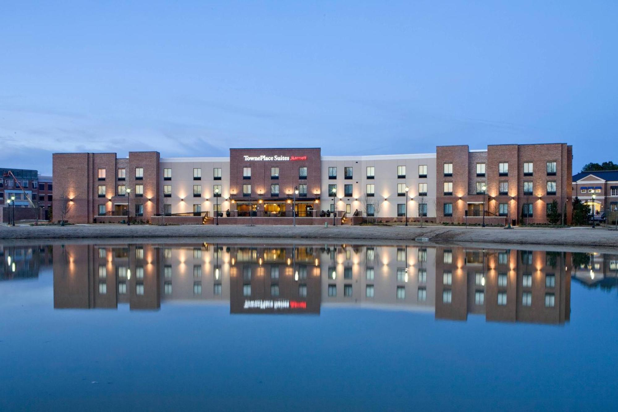 Towneplace Suites By Marriott Jackson Ridgeland/The Township At Colony Park Exterior photo